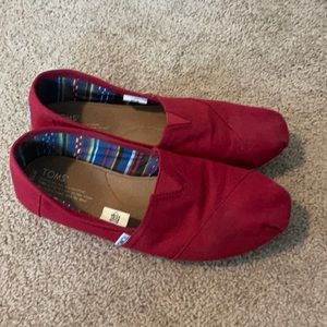 Red Toms shoes size 10